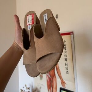 Steve Madden Nude Suede Mules